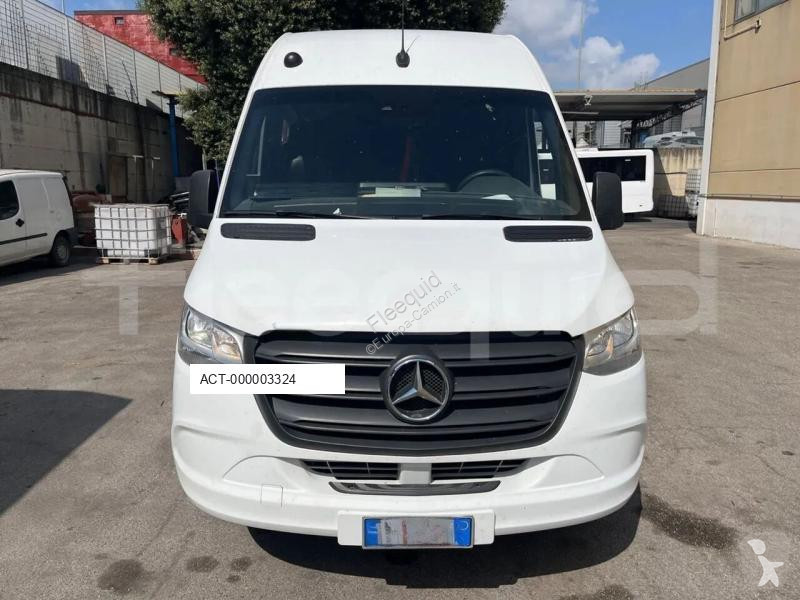 Autobus Mercedes