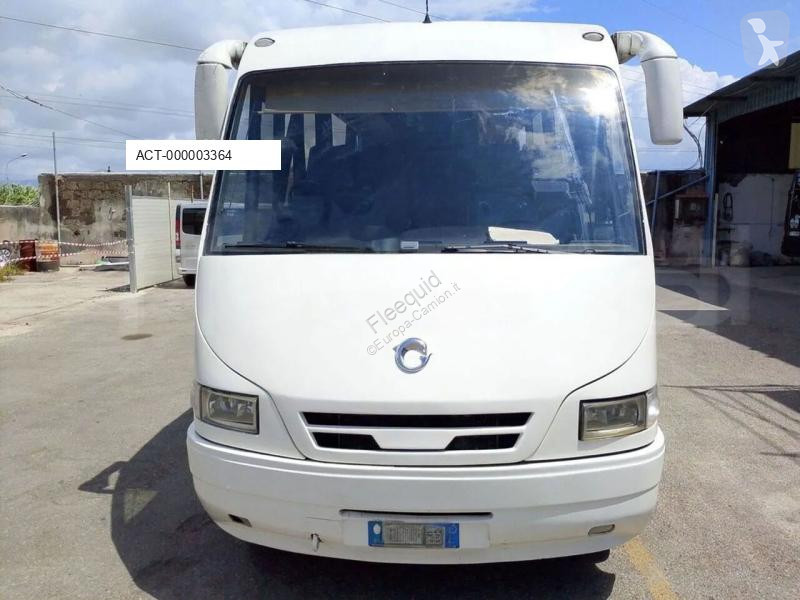 Autobús Iveco
