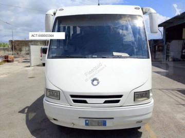 Autobús interurbano Iveco