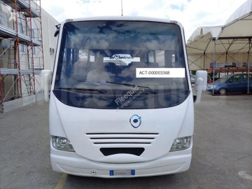 Autobús interurbano Iveco