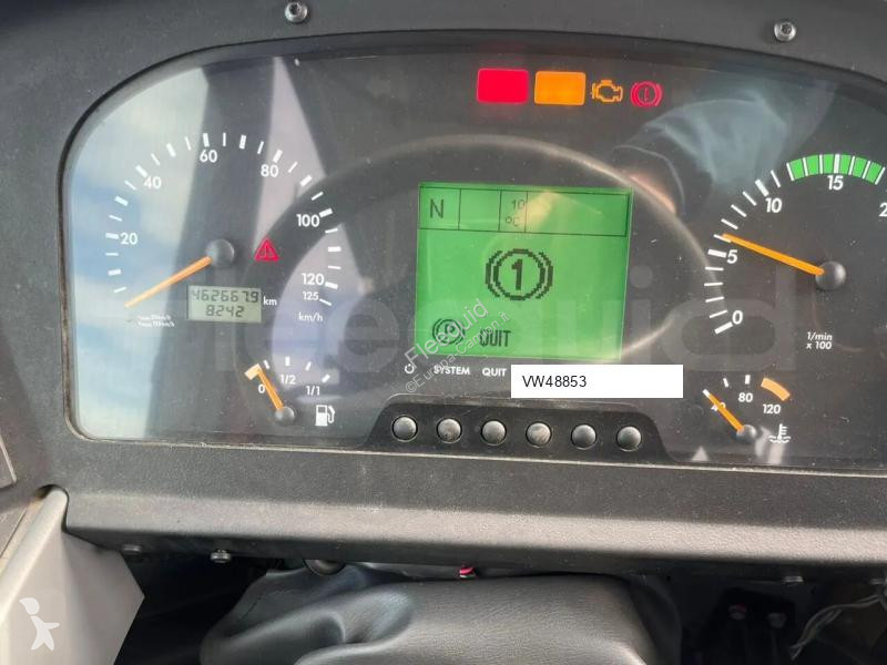 باص Mercedes