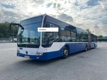 Autobús Mercedes