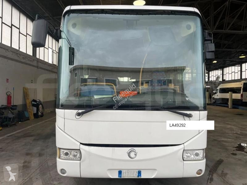 باص Iveco Recreo