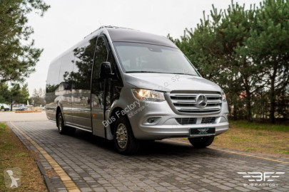 Минибус Mercedes нови