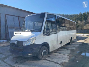 Autobús minibús Kutsenits