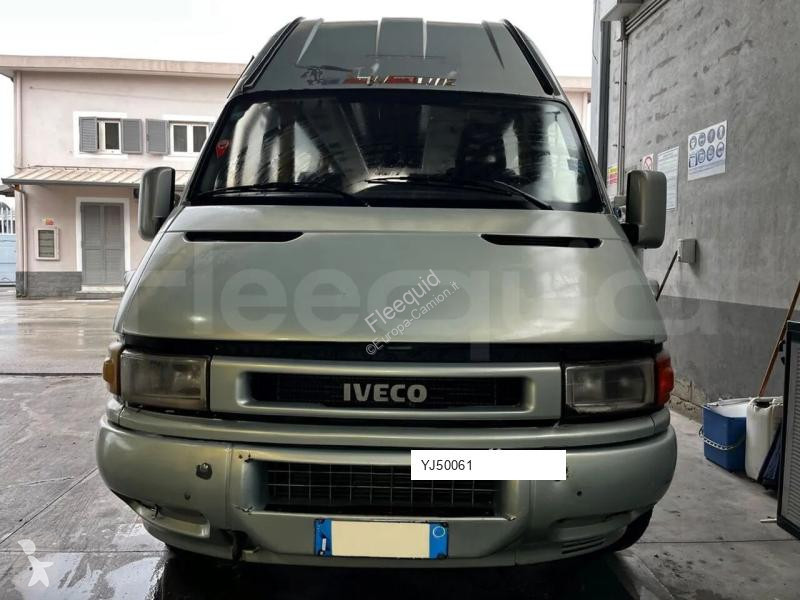 Градски автобус Iveco