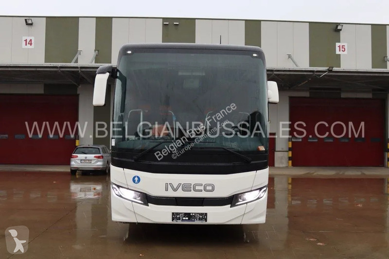 باص Iveco 12m / Rear door / 3-point seat belts...