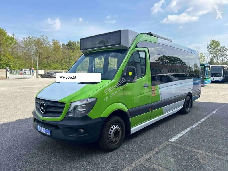 باص Mercedes