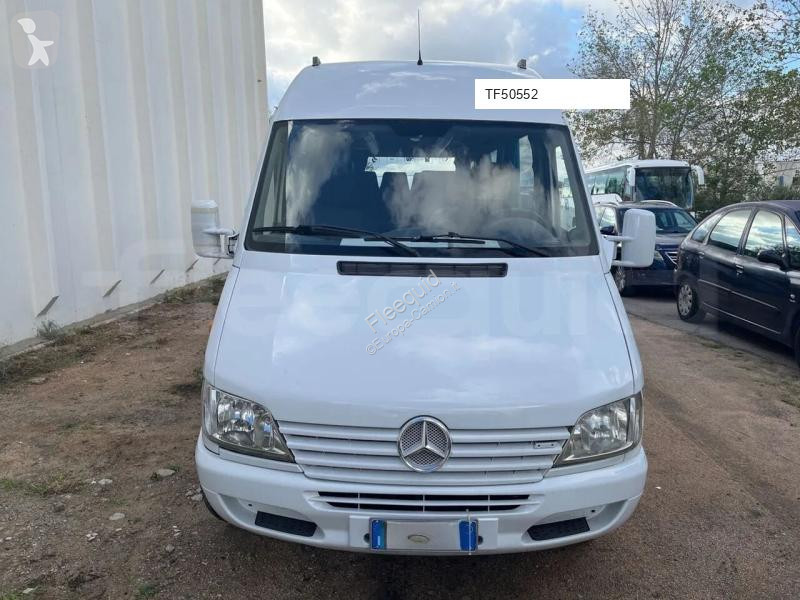 Furgoneta Mercedes