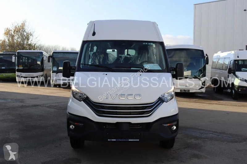 باص Iveco / 7.6m / Automatic / A65C18