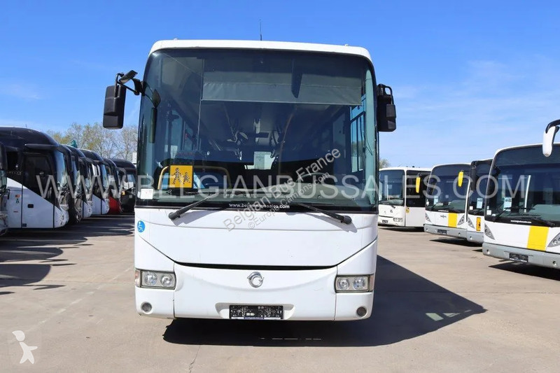 باص Iveco Recreo