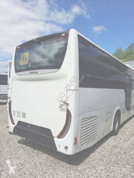 باص Iveco iveco...