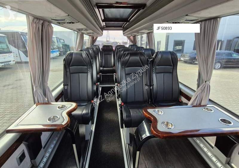 باص Mercedes SPRINTER 519