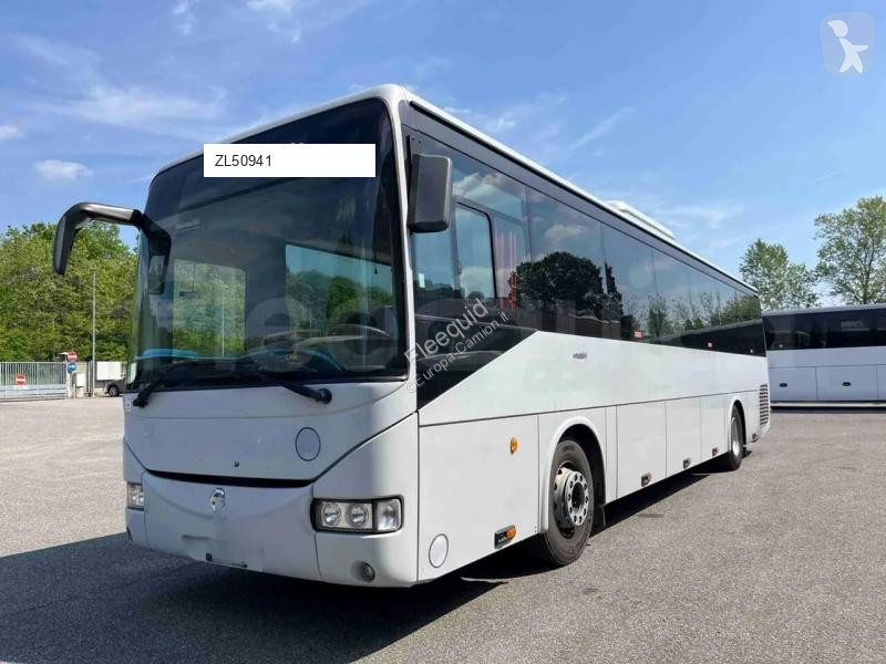 باص Iveco