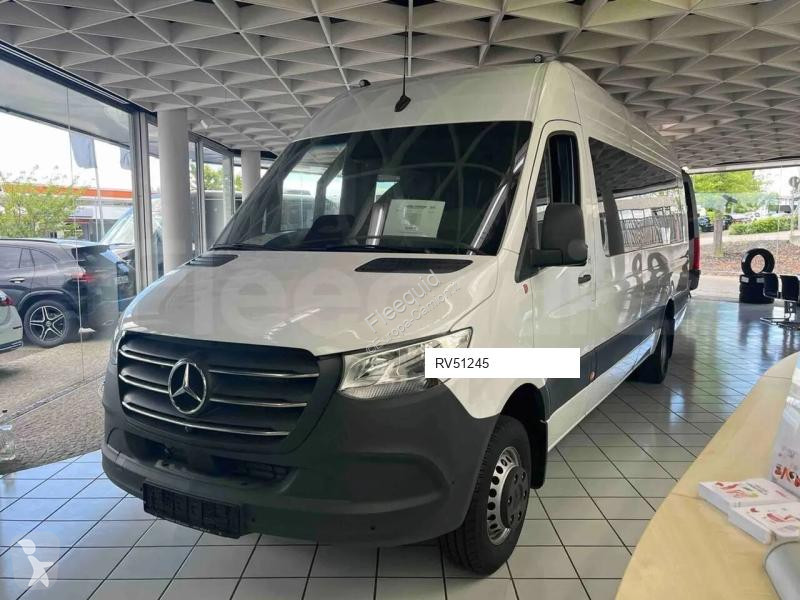 Furgoneta Mercedes