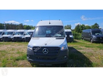 باص Mercedes