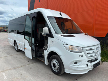Minibus Mercedes