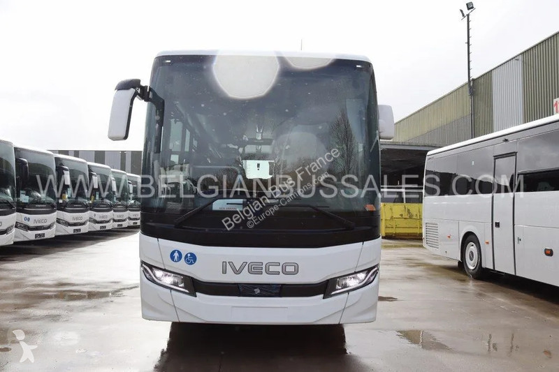 Bus Iveco 10.8m Pop / Double middle door / Lift...