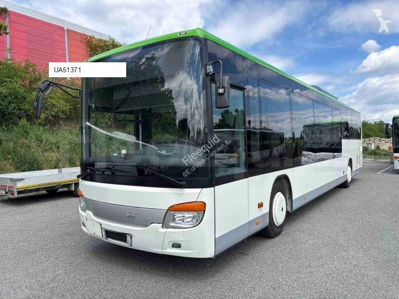 باص Setra S416