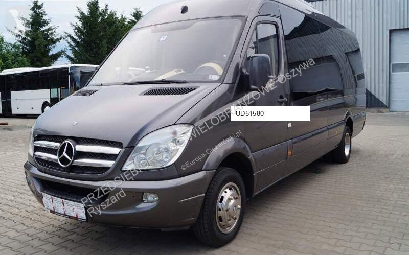 باص Mercedes SPRINTER 519 INTEGRALIA