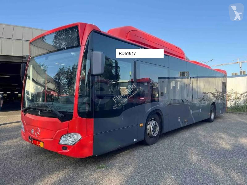 Autobussen Mercedes