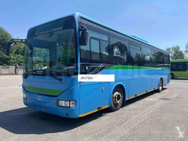 باص Iveco