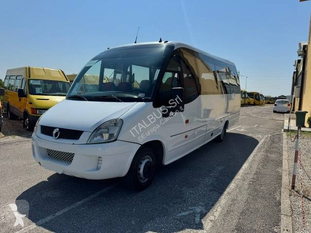 Pullman Iveco WING A65C/E4