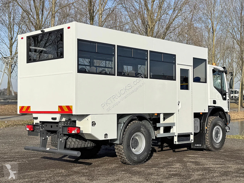 باص Iveco EuroCargo 150 E25WS Midi Bus (2 units)