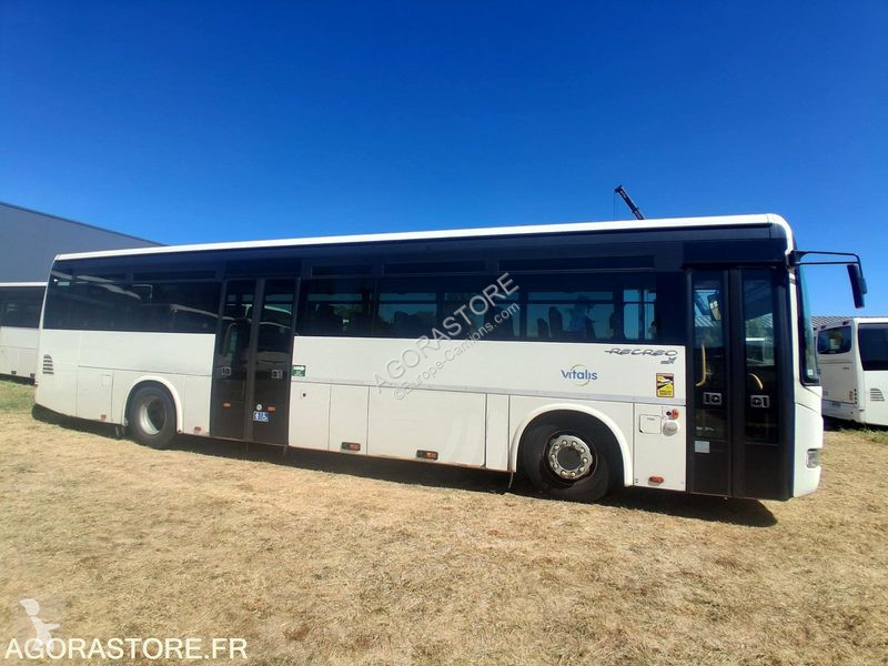 باص Irisbus RECREO