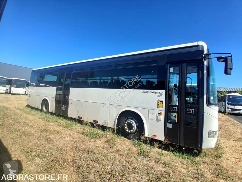 باص Irisbus RECREO