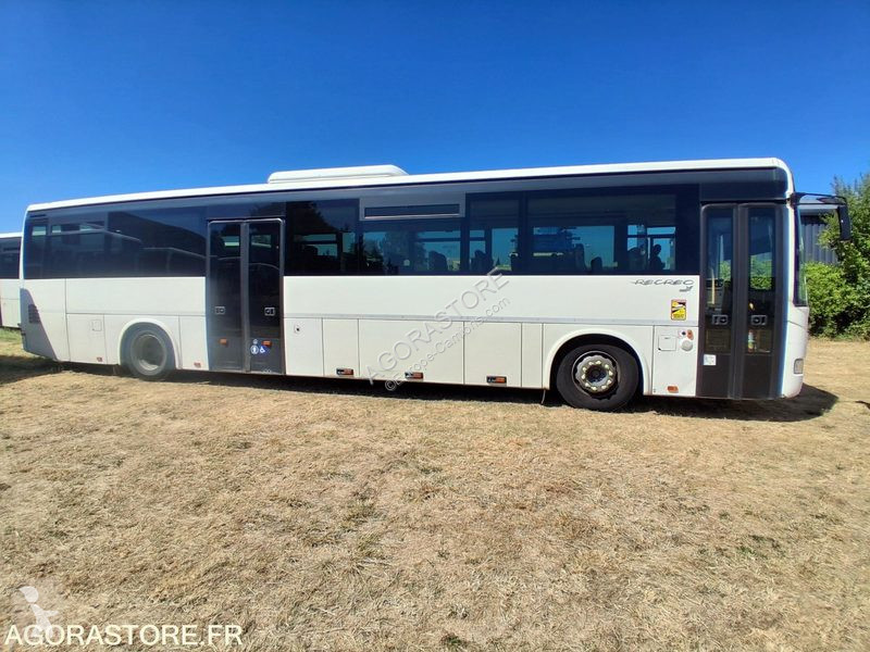 باص Irisbus RECREO