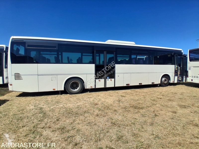 باص Irisbus RECREO