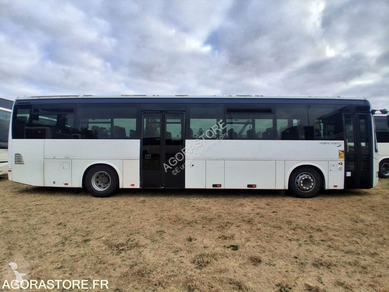باص Irisbus RECREO