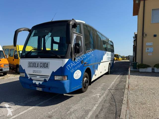 باص Iveco CC 150 E