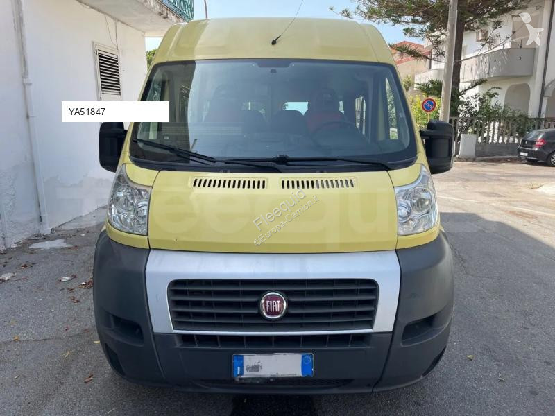 باص Fiat