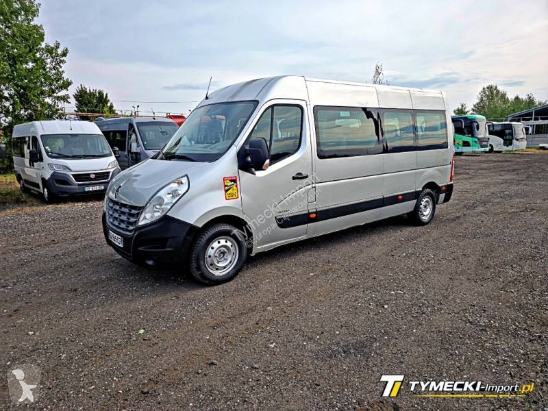 Комерційні автомобілі Renault