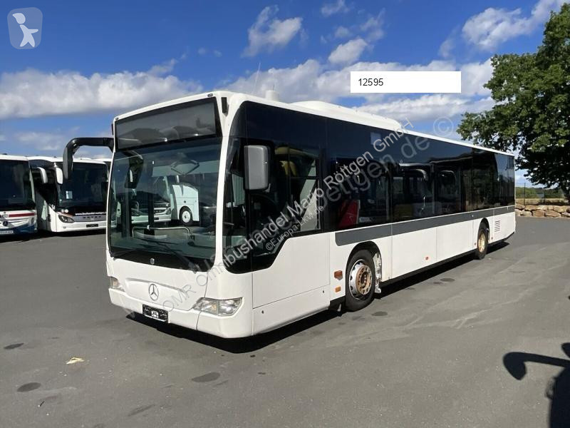 Autobussen Mercedes 0 530
