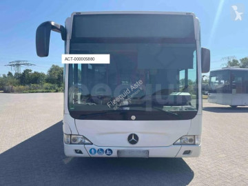Autobussen Mercedes