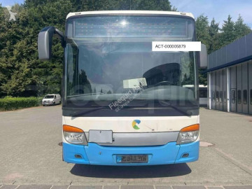 Autobussen Setra S412