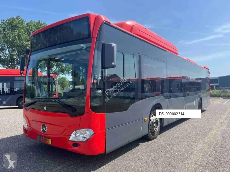 Autóbusz Mercedes