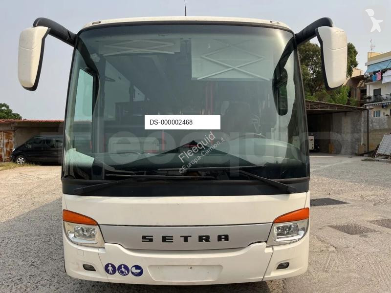 Ônibus transporte Setra S415
