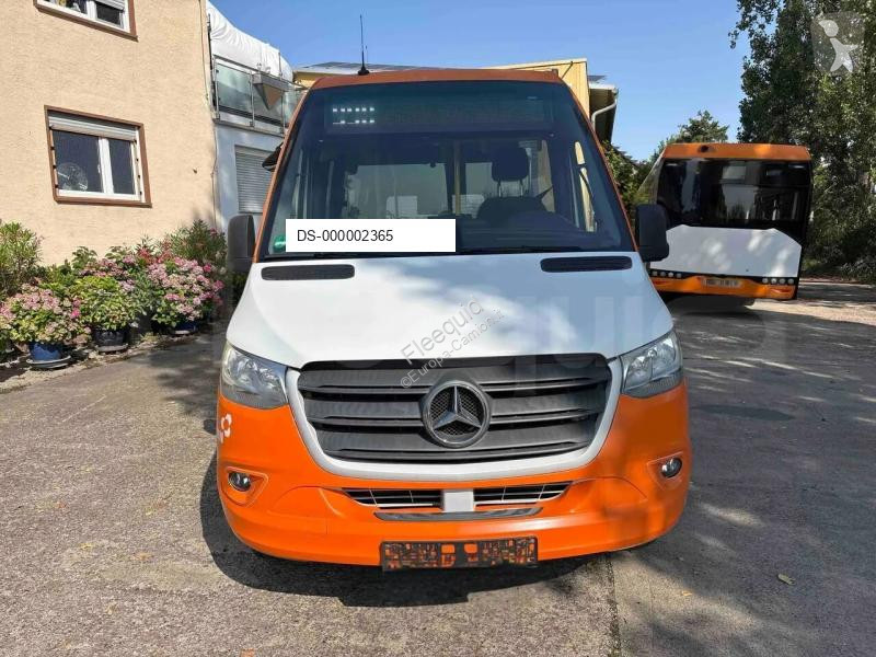 Коммерческий автомобиль Mercedes