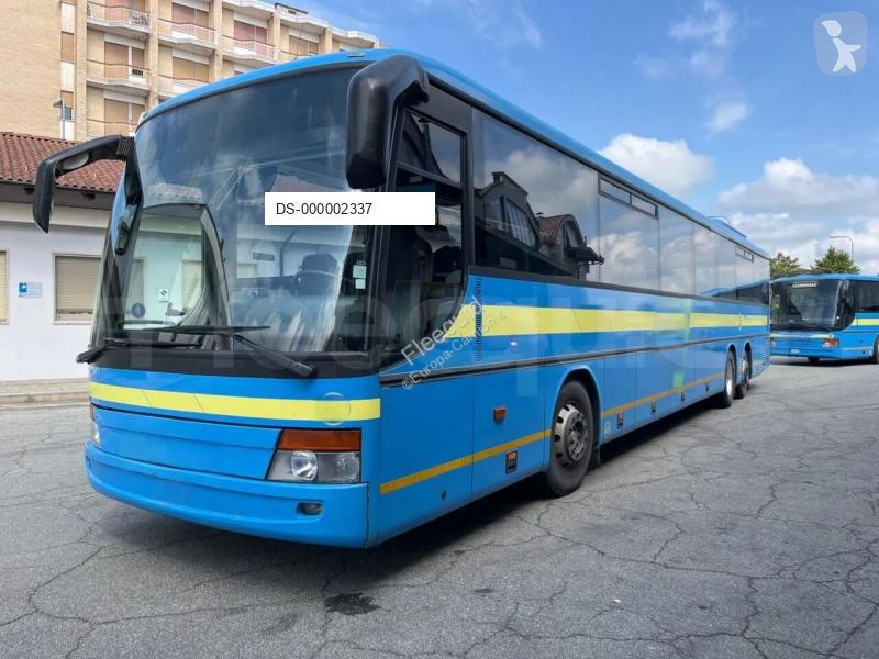 Ônibus transporte Setra S319