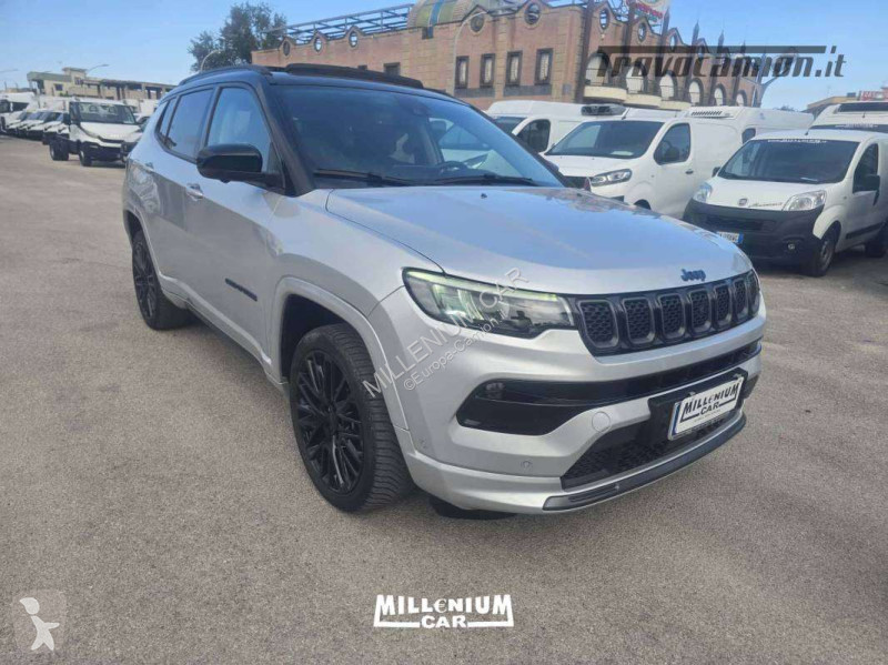 Коммерческий автомобиль  JEEP COMPASS S 4XE...