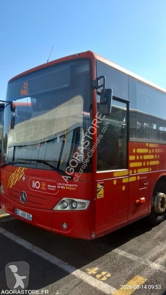 Autobús Mercedes INTOURO
