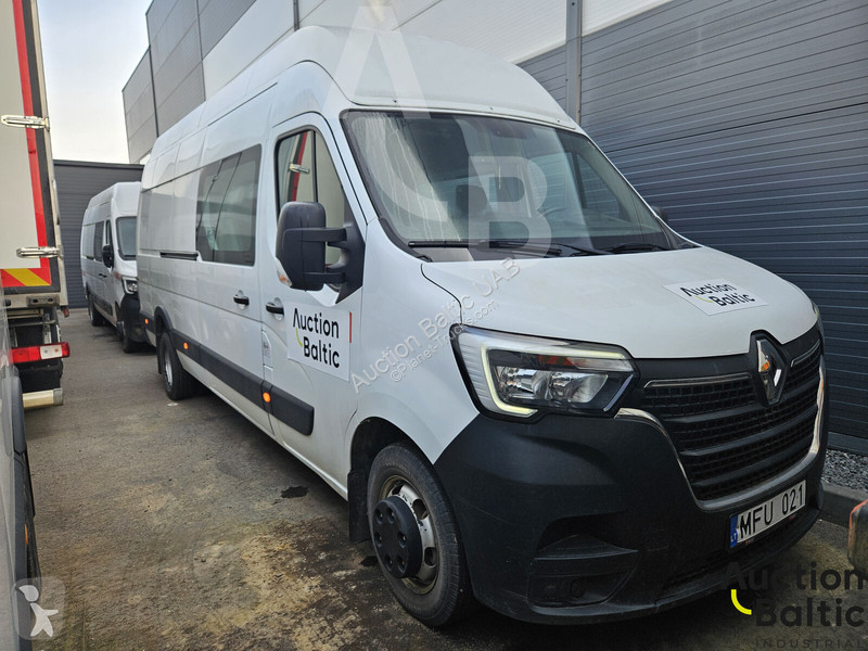 Buss Renault Multicab