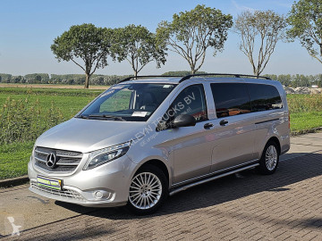Minibus Mercedes