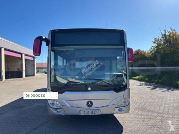 Autobús interurbano Mercedes