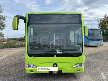 Autobús interurbano Mercedes