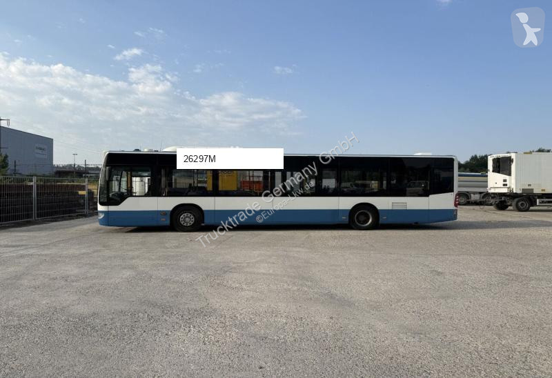 Autobuz Mercedes